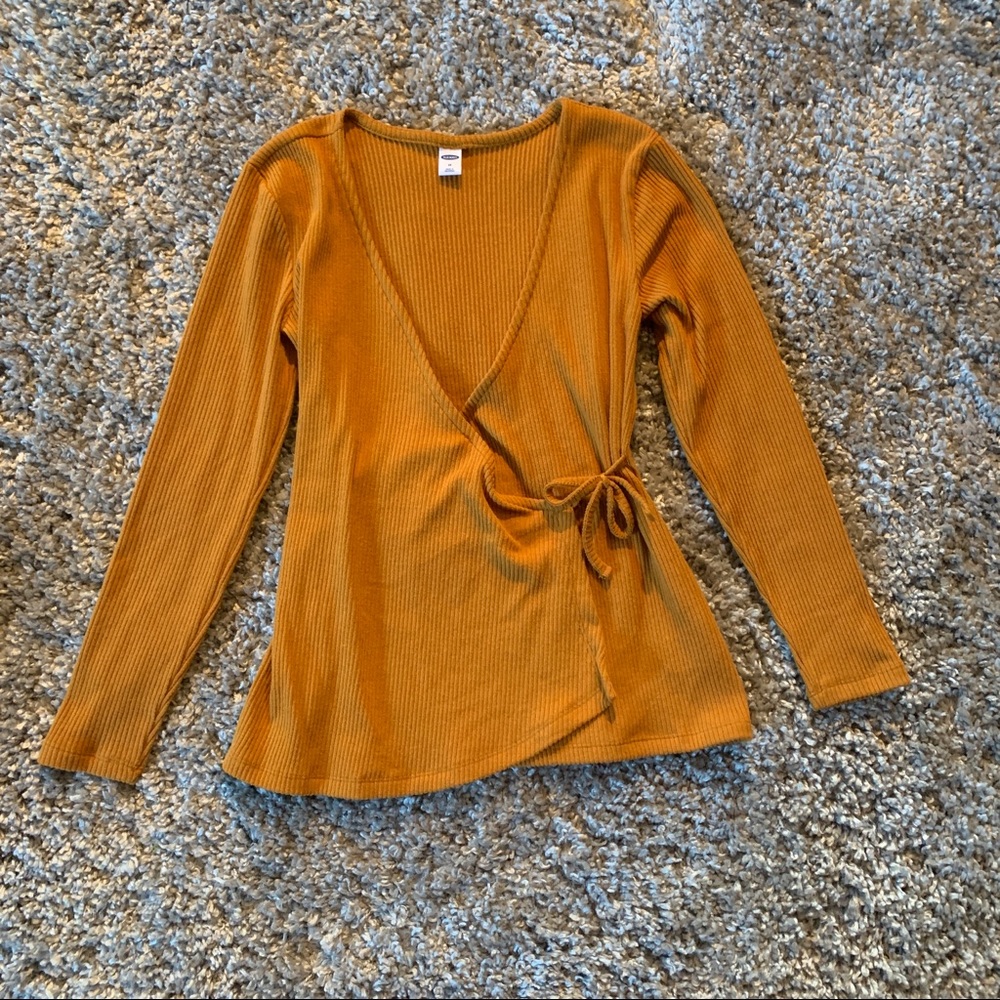 Wrap style long sleeve ✨